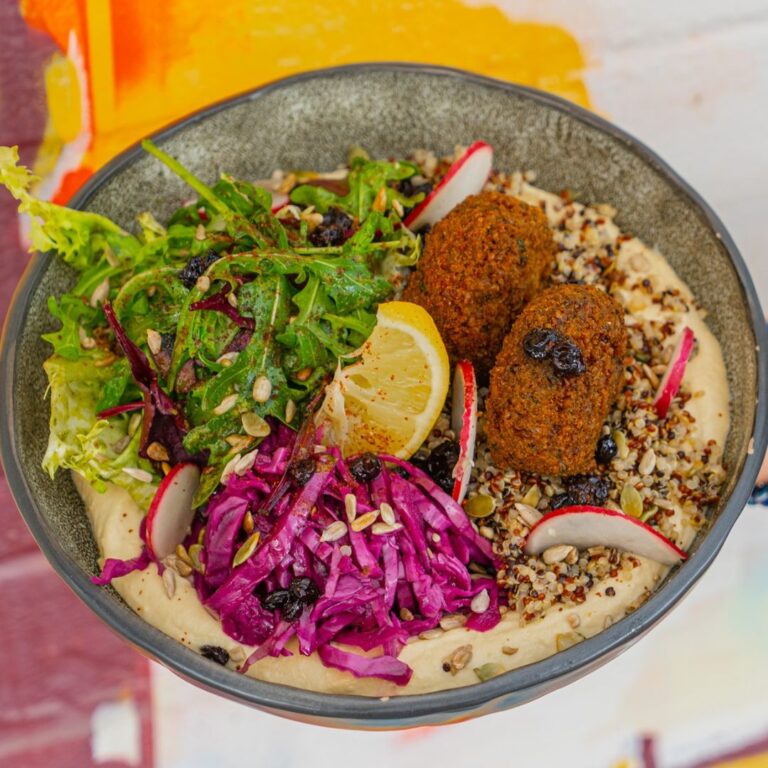 Falafel bowl with hummus, pickled cabbage and quinoa